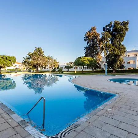 Garden With Pool * Albufeira